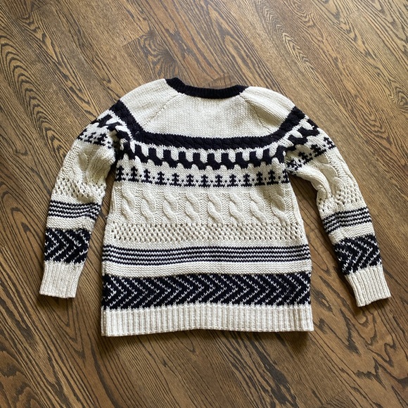 American Eagle Outfitters Wool Blend Knit Black and White Sweater Size M - Picture 3 of 4